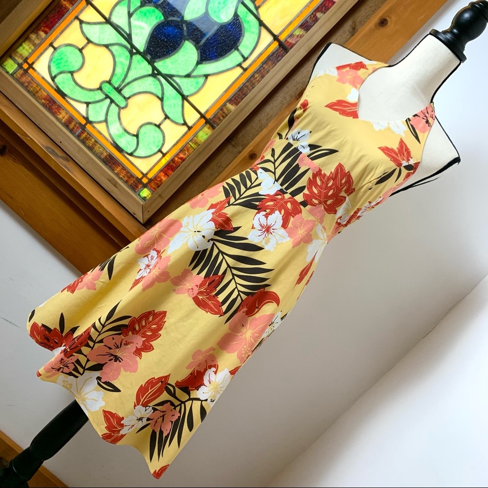 Ann Taylor Hawaiian Sun Neck Tie Dress Sz 2P (XS) - Picture 4 of 10